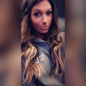 Meet your Posher, Jessiika